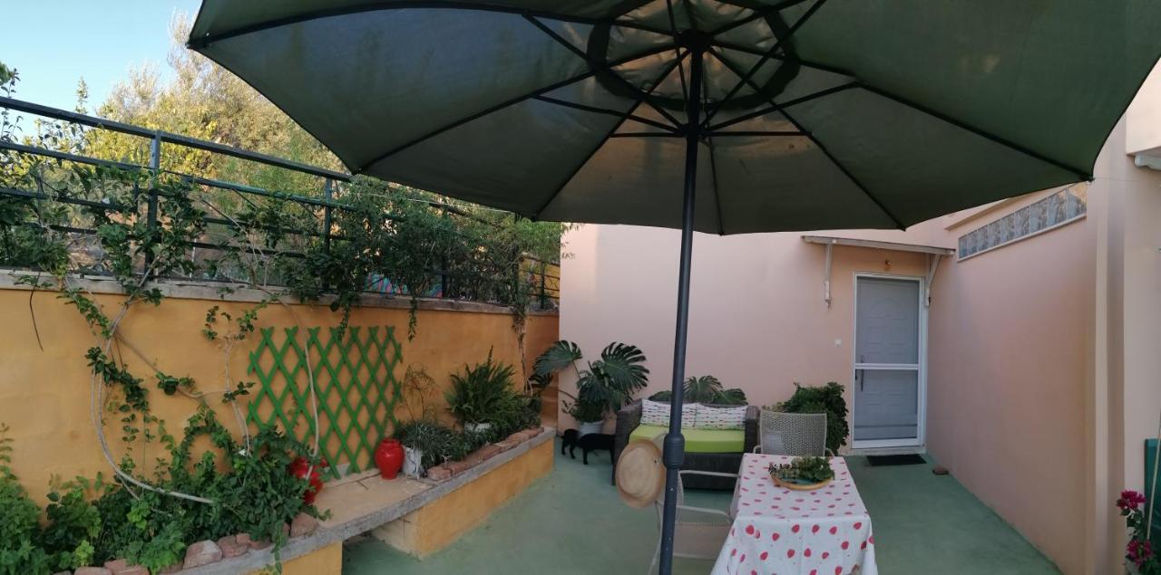 Trizinia View Vakantiehuis *