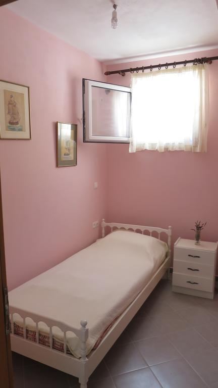 Trizinia View Vakantiehuis *